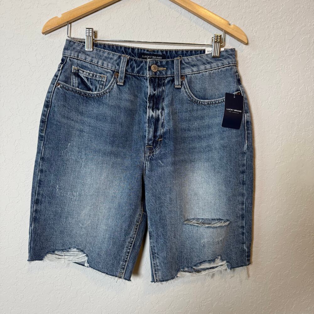Lucky Brand Women's High Rise Bermuda Denim Blue Jean Shorts Size 6 (28) NEW - Picture 2 of 6
